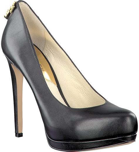 michael kors zwarte pumps